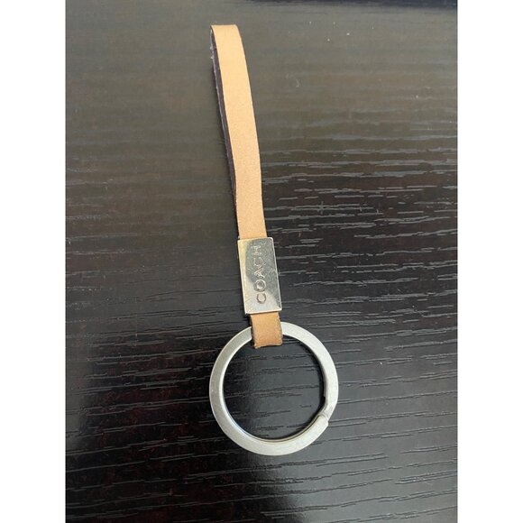 Coach Made in Italy Leather Keychain Tan Strap Silver Ring 1990–2000s Minimalist - Picture 3 of 8